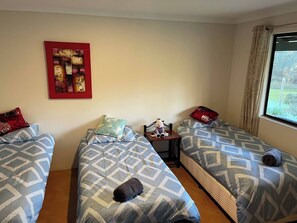 House, 3 Bedrooms, Smoking, Balcony