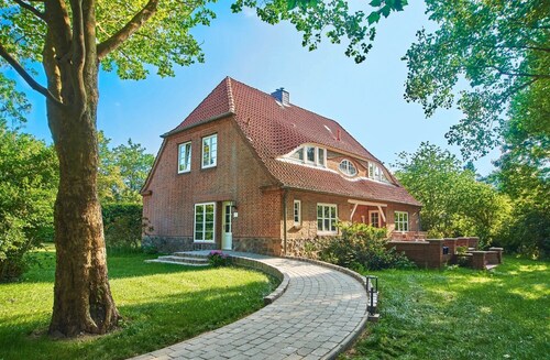 Ferienhaus 'Gästehaus Mit Seminarraum' mit privater Terrasse und WLAN