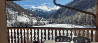 Gites Simond welcomes you to Arvieux in the heart of the Queyras Regional Park,