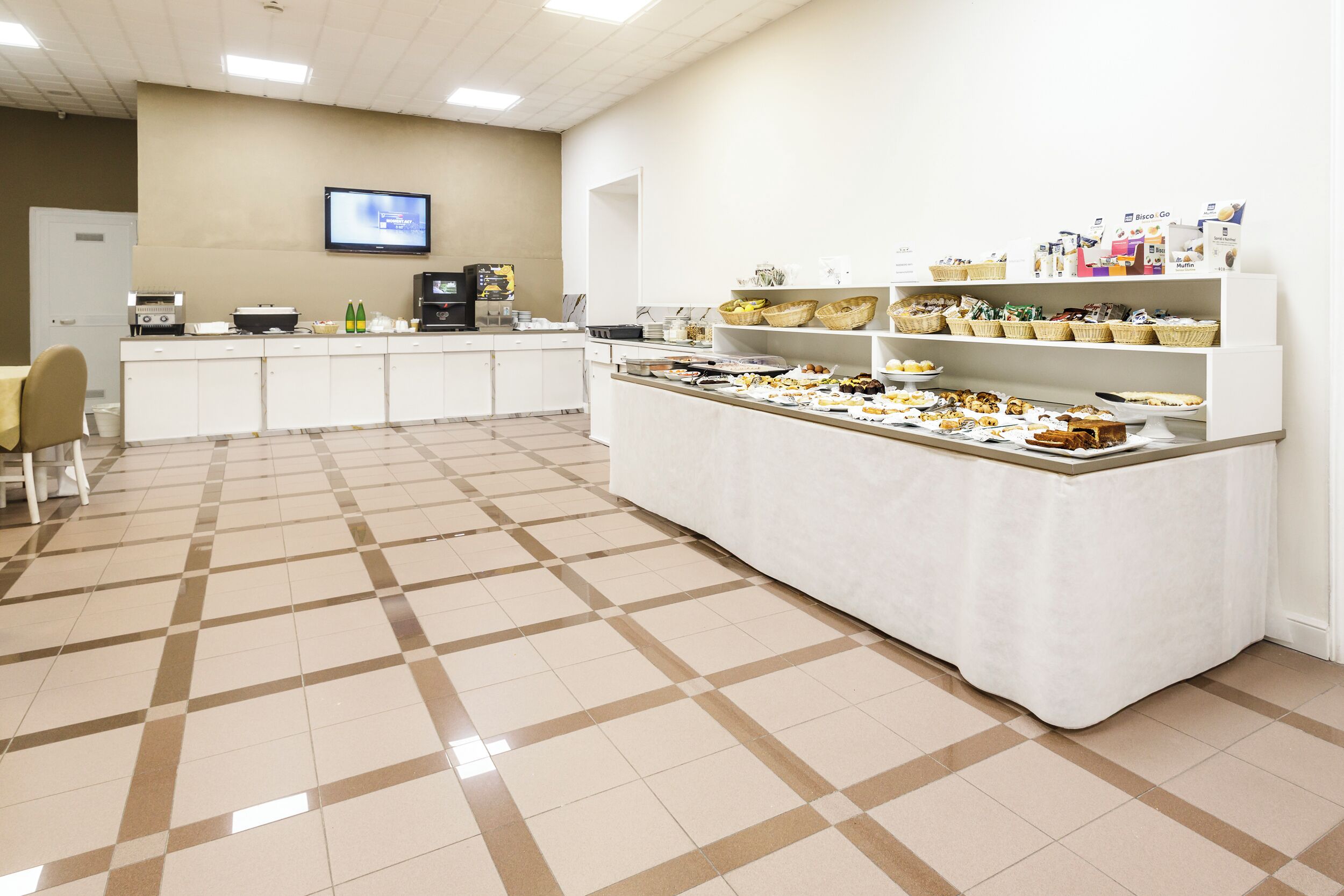 Daily buffet breakfast (EUR 10 per person)