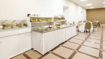Daily buffet breakfast (EUR 10 per person)