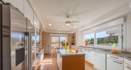 Cape Town by Fidalsa