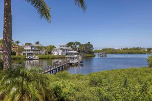 Huis | 6 slaapkamers, een bureau, internet