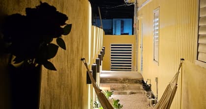 Ponce Pueblo Central Apt