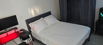 Ponce Pueblo Central Apt