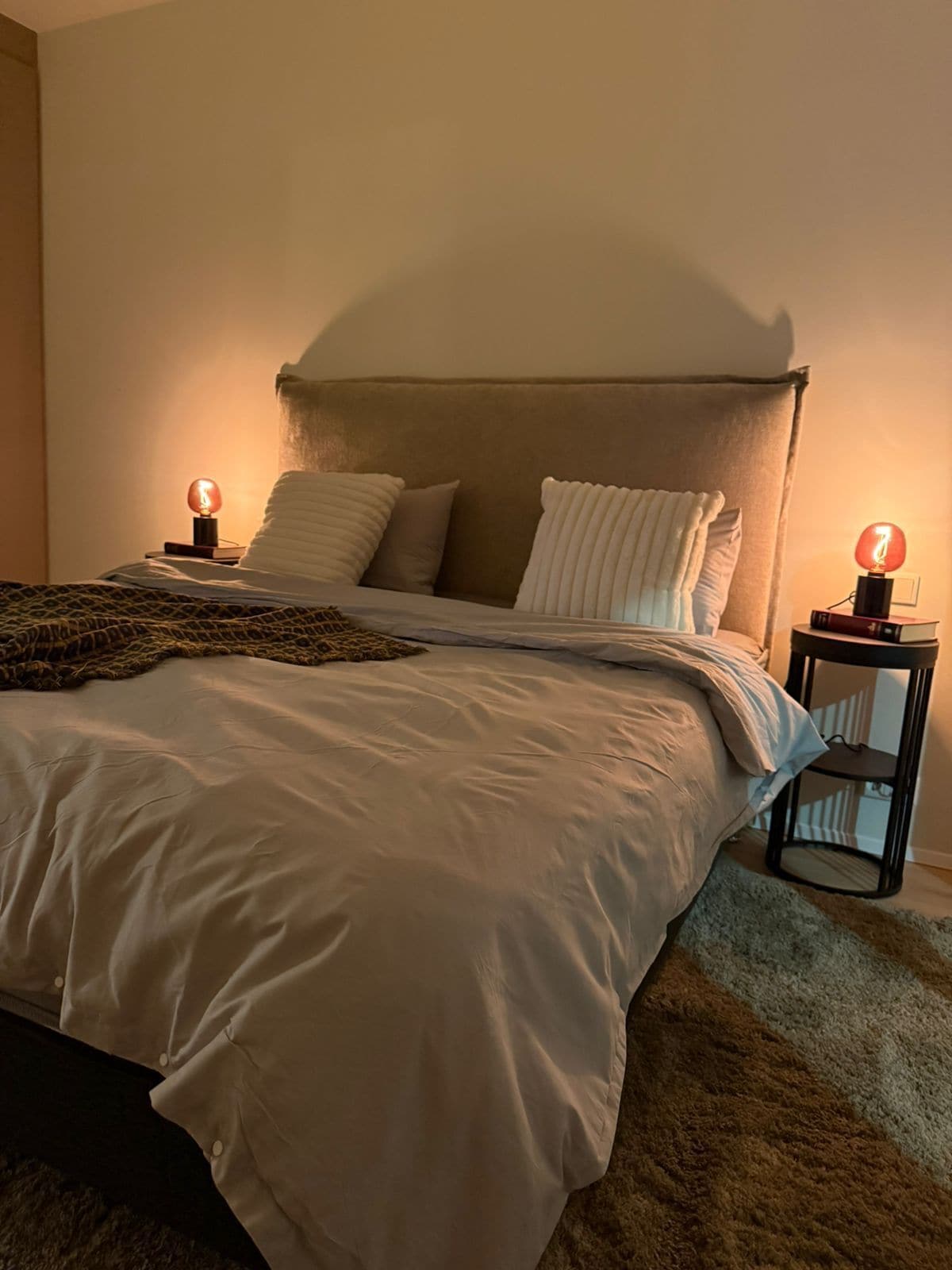 Luxury Apartment, Balcony, Ocean View | Iron/ironing board, free WiFi