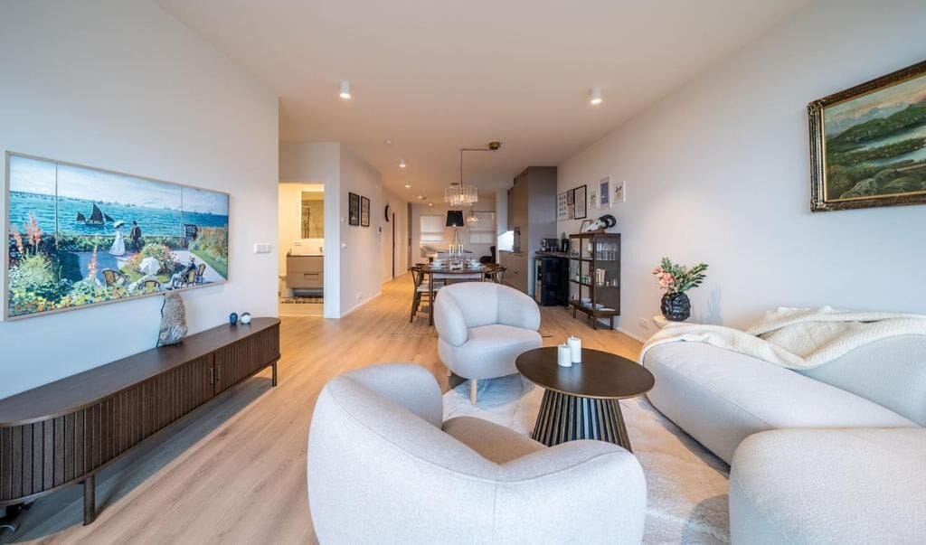 Luxury Apartment, Balcony, Ocean View | Iron/ironing board, free WiFi