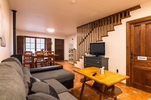 Televisor i llar de foc 