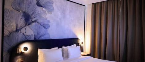 Apartment, 1 Bedroom, Non Smoking | In-room safe, desk, laptop workspace, free WiFi