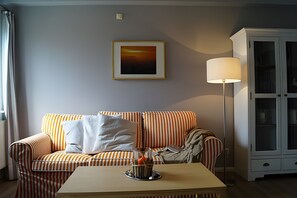 Tv, dvd-afspiller, stereoanlæg