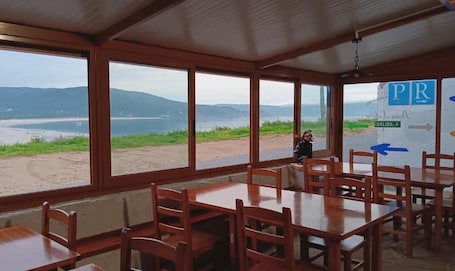 Interior. Pensión Doña Lubina