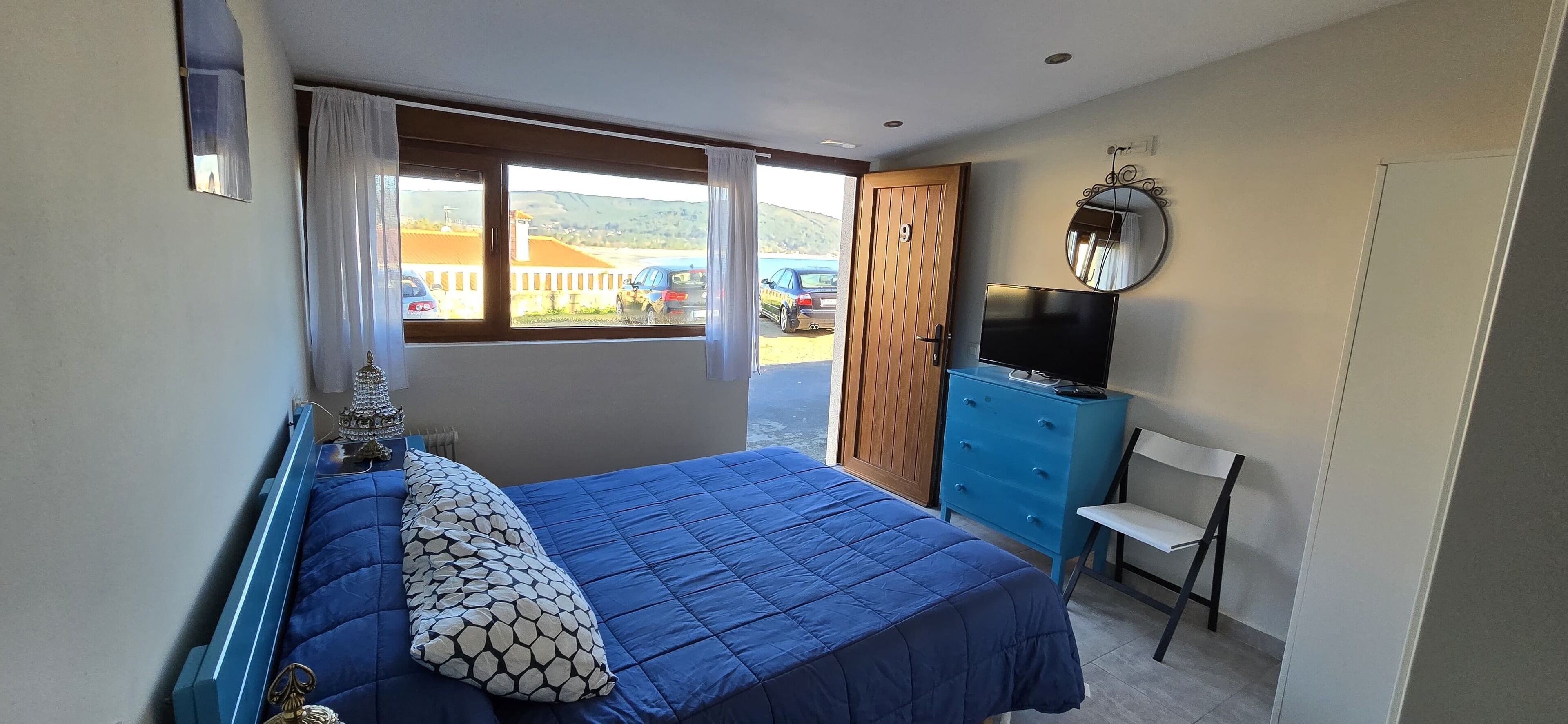 Comfort tweepersoonskamer, uitzicht op zee | Gratis wifi