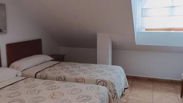 Classic Double Room, Sea View | Free WiFi