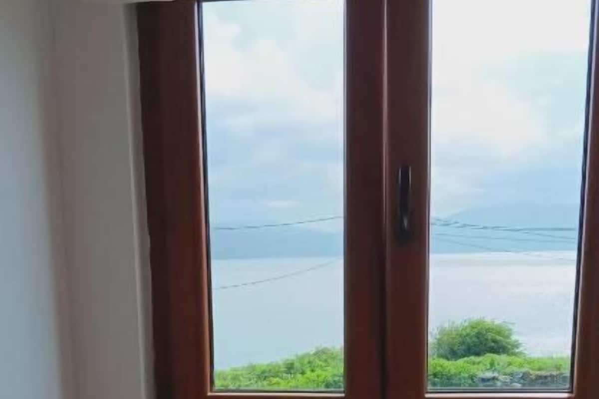 Classic Double Room, Sea View | Wi-fi percuma