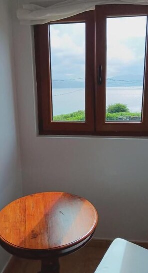 Classic Double Room, Sea View | Wi-fi percuma 