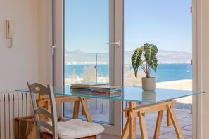 Villa, para fumadores | 6 habitaciones 