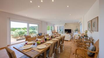 Villa, Smoking | 6 bedrooms