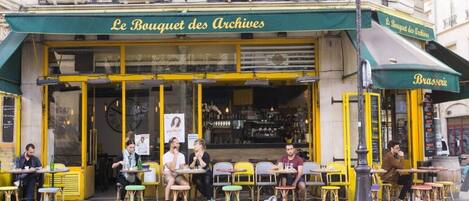 Restauration extérieure