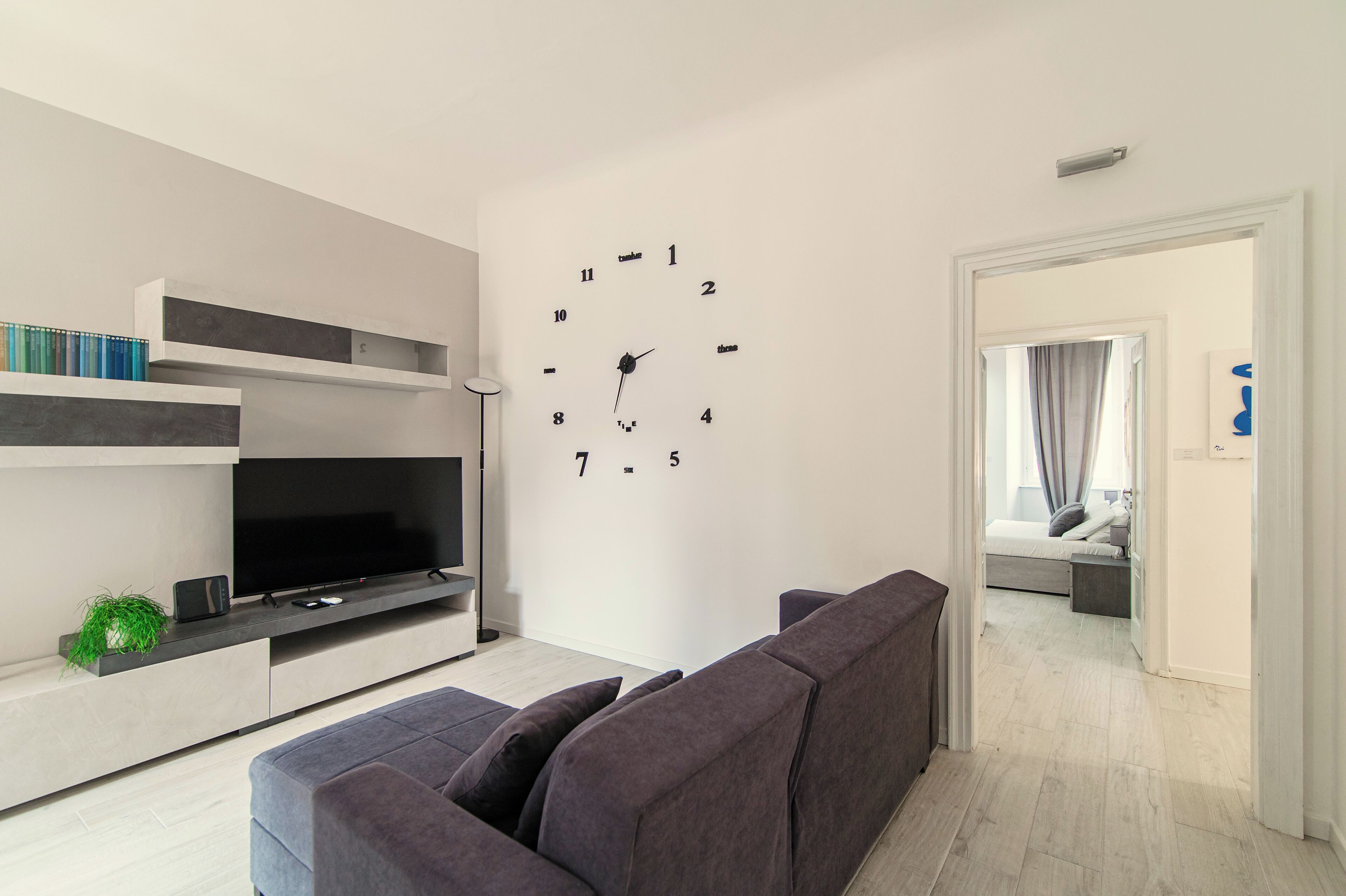 Apartment | Premium bedding, down duvets, iron/ironing board, cots/infant beds