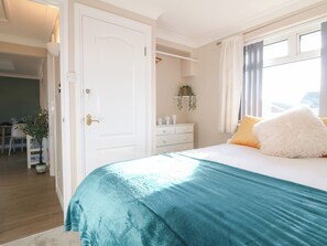 2 bedrooms, individually decorated, individually furnished, free WiFi - The Cuckoo's Rest (Melton Mowbray)