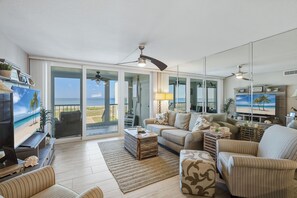 TV - Gulf-Front Escape- 2BR Beachfront Condo by RVA (Longboat Key)