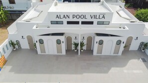 Exterior - Alan Pool Villa Bangsaen (Saensuk)