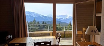 Location Ă Chamrousse « lâĂ©crin des neiges »
Au pieds des pistes, magnifique vue