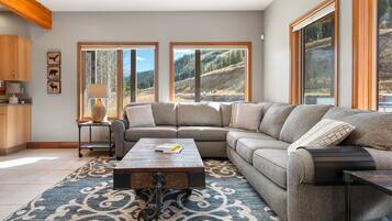 Lägenhet - 1 sovrum | Vardagsrum | Smart-tv