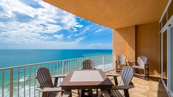 Condo, 4 Bedrooms | Outdoor dining