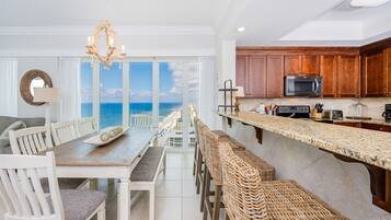 Leilighet, 4 soverom | Eget kjøkken | Kjøleskap, ovn og kaffetrakter/tekoker