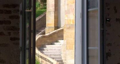 Charming medieval house in the heart of Hérisson