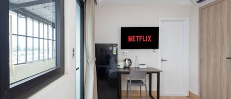 스튜디오, 발코니, 시내 전망 | 책상, 다리미/다리미판, 무료 WiFi