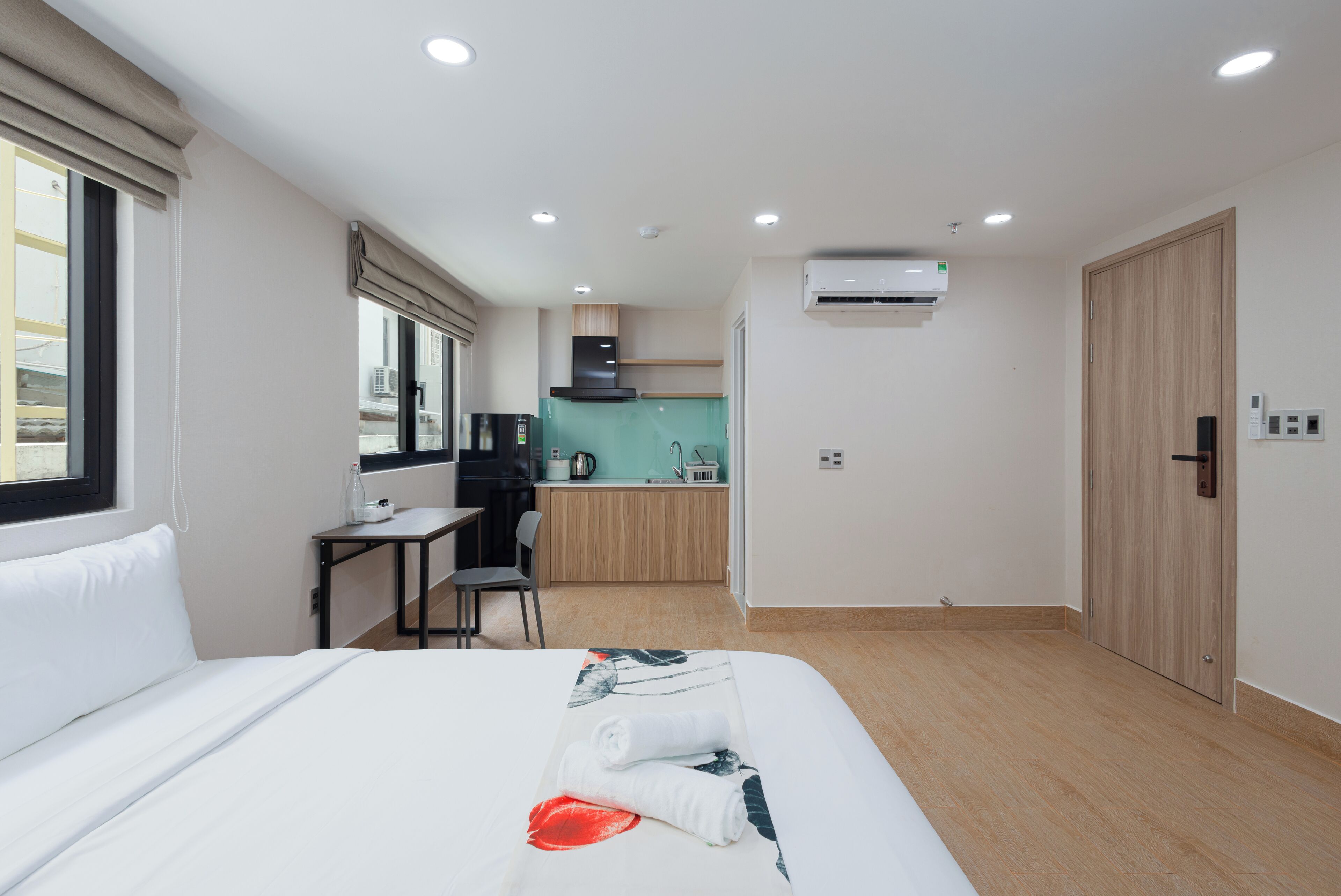 Desk, iron/ironing board, free WiFi