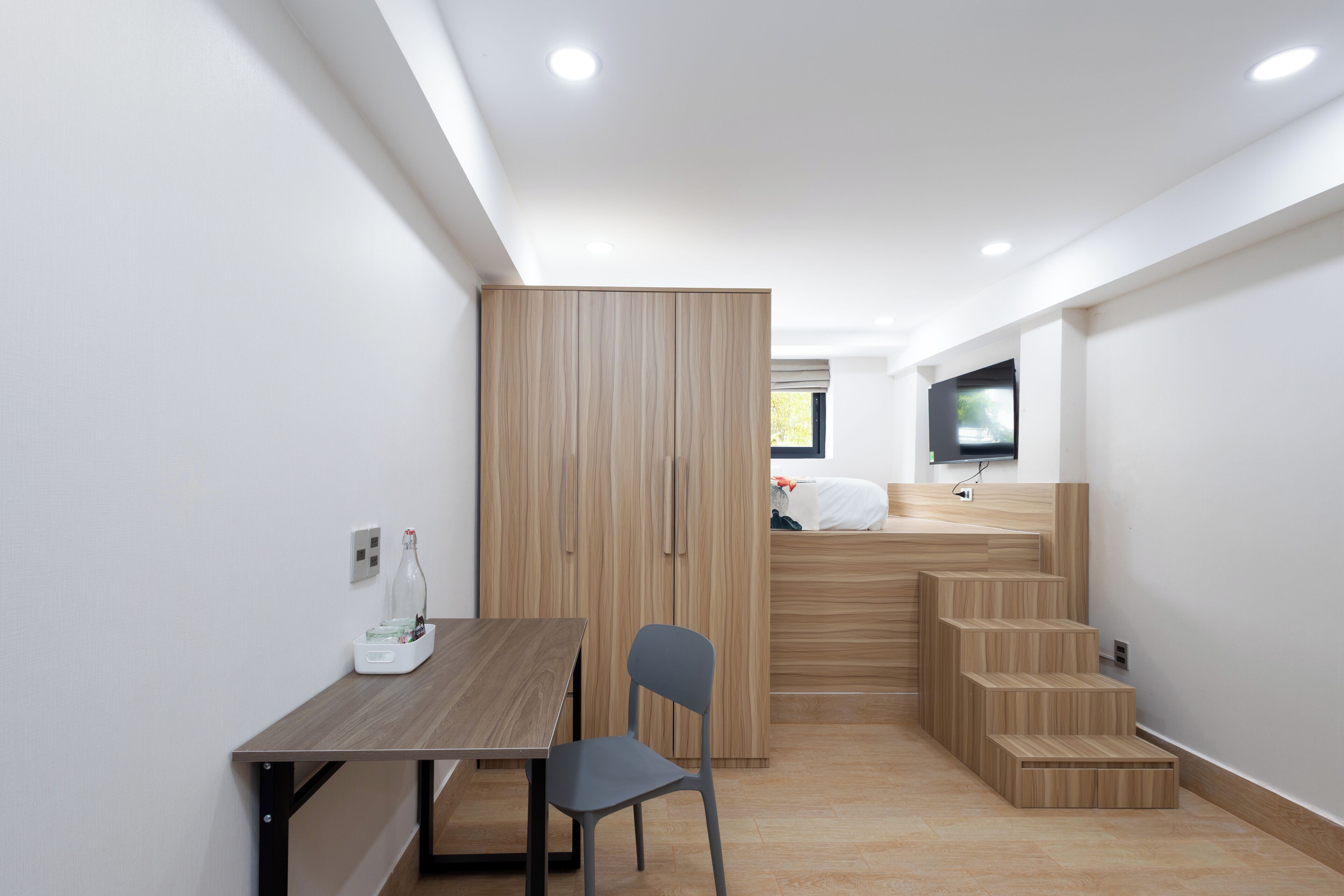 Desk, iron/ironing board, free WiFi