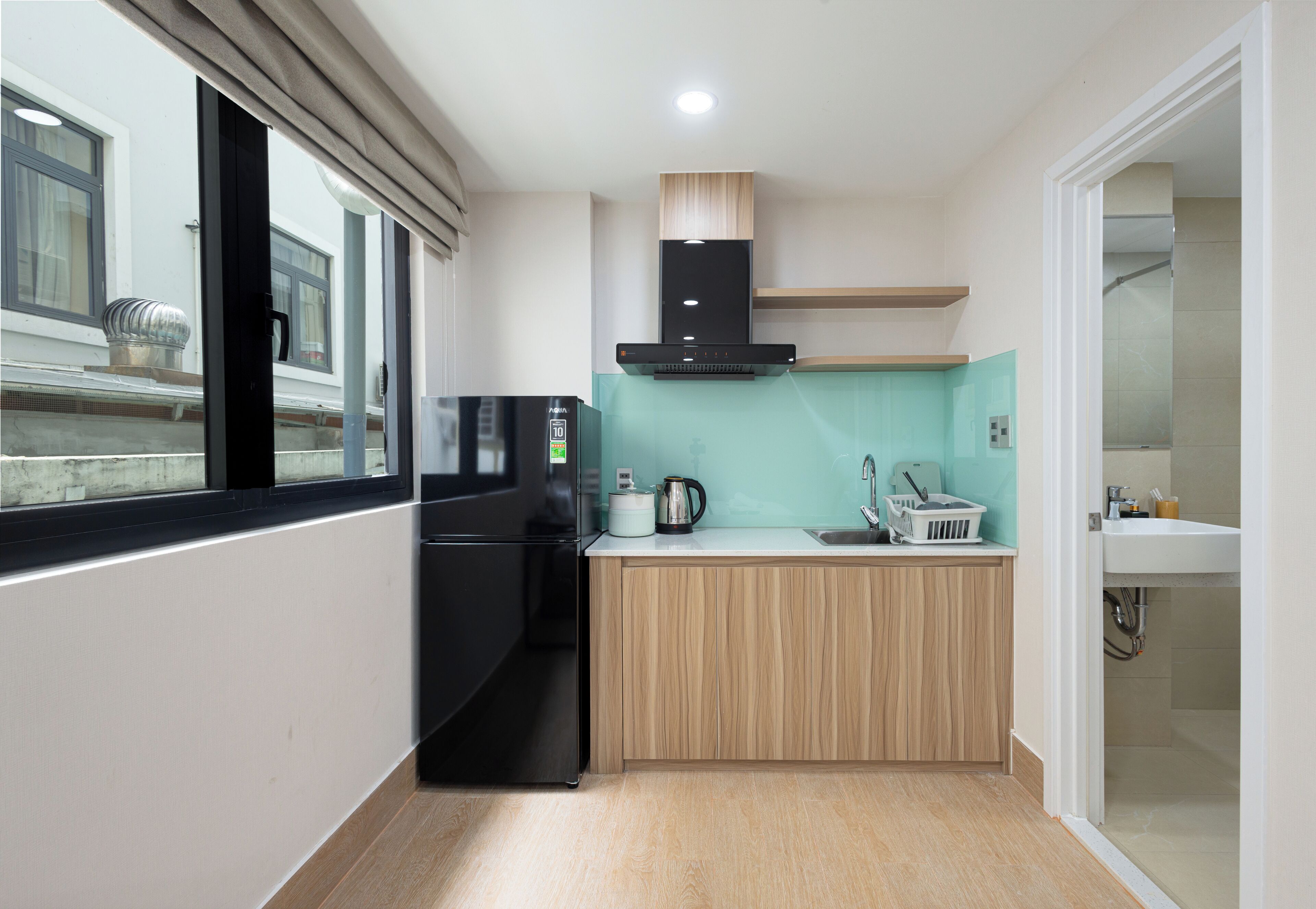 Studio Deluxe | Bàn, bàn ủi/dụng cụ ủi quần áo, truy cập Internet không dây miễn phí 