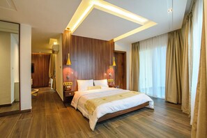 مكواة/لوح كي وواي فاي مجانًا