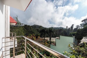 Phòng đôi Premium | Ban công
