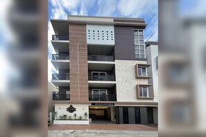 Front of property - DeVerveil Serviced Apartment (Mysore)