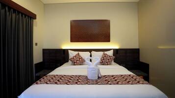 Deluxe Double Room, 1 King Bed | Desk, laptop workspace, free WiFi
