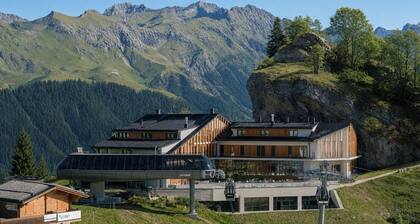 Rifugio Colere 1600 by Cloud 7