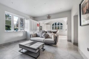 تلفزيون ذكي