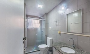 Apartemen Basic | Kamar mandi | Shower
