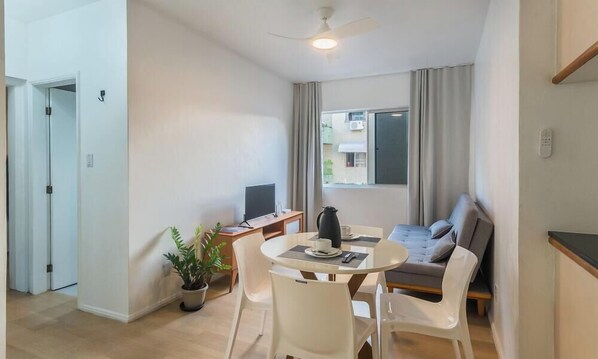 Basic Apartment | Interior - Apt 1 Bedroom in Salvador Ian0104 (Salvador)