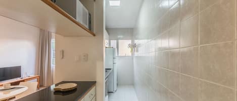 Basic Apartment | Private kitchen