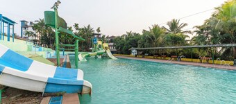 ทรีโบ ประถม อินน์ วอเตอร์พาร์ค แอนด์ รีสอร์ต