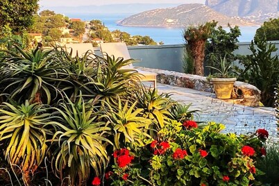 Villa-agave by the sea in Porto-rafti Outside ATH