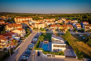 Exterior - Villa A with heated pool (Fažana)