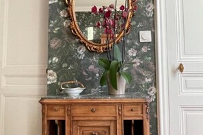 Interior - House of Mailly - Charming bed and breakfast in the heart of Vienne (Châtellerault)