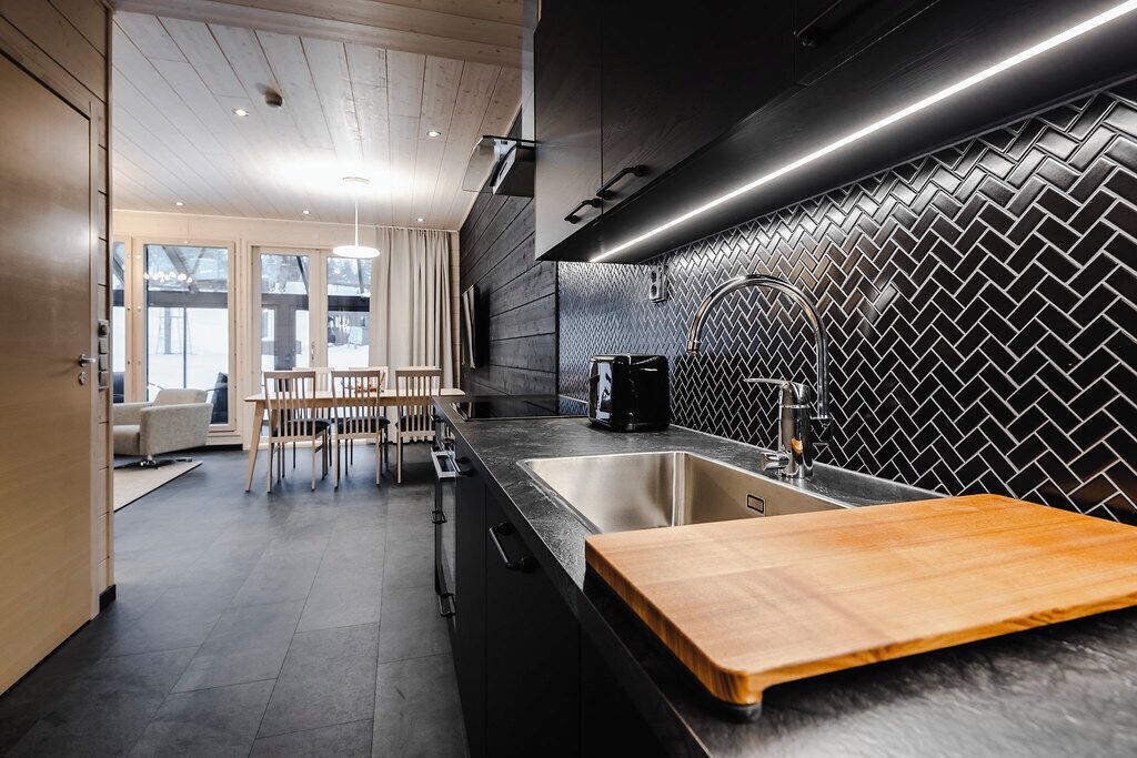 Bureau, espace de travail pour ordinateur portable, rideaux occultants