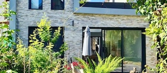 Greenery House near Paris